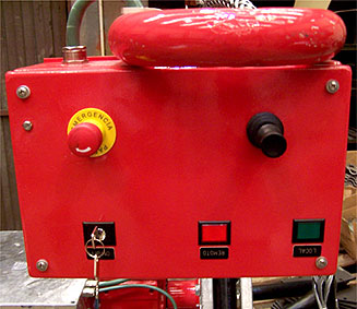 Detail of manually-automatic control in a cable reel for a theatre
