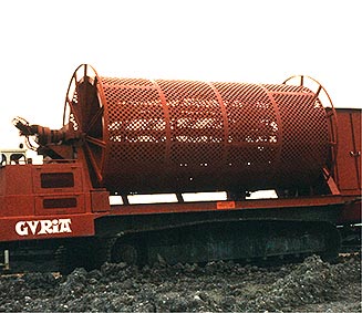 Truck with cable reel type KM250 for transport cable 30 KV in open sky mine. ENDESA