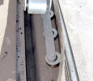 Detail of the rubber channel system type COBRA